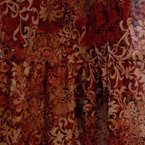 Shirt - Picture 2 of 4